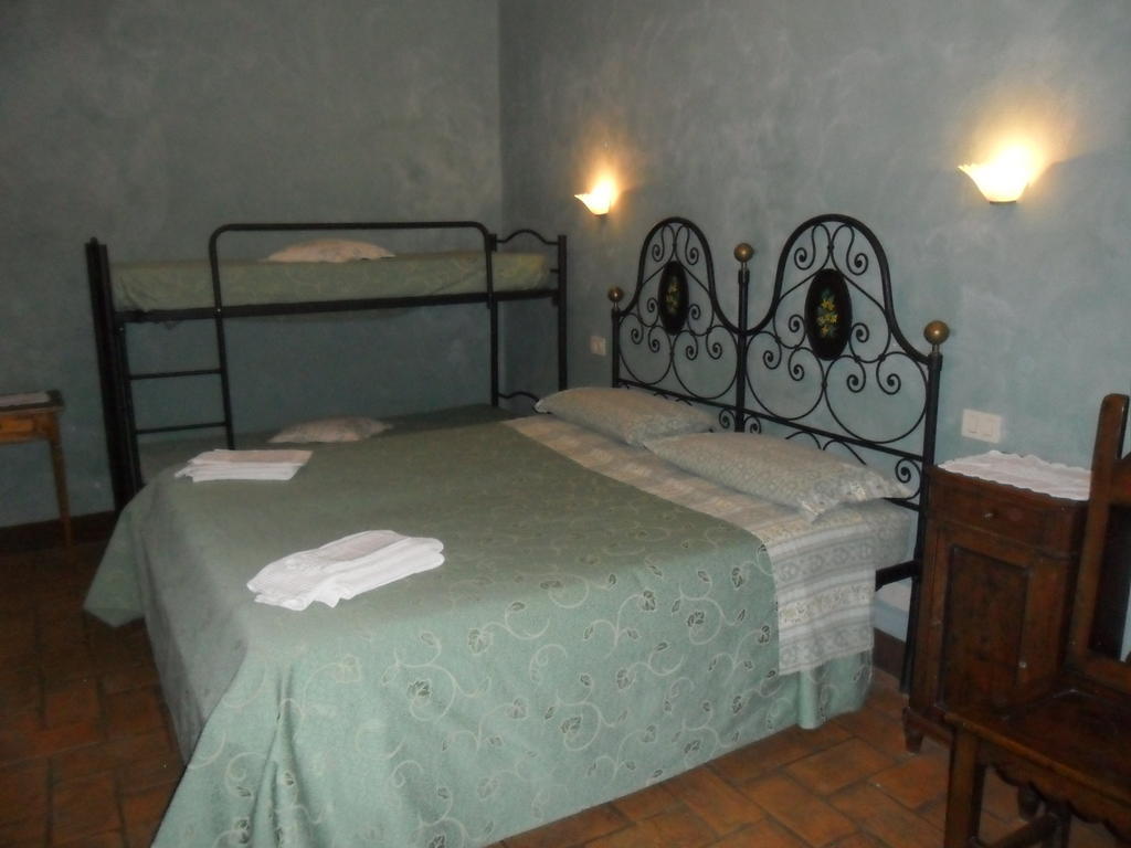 Le Rondini Bed and Breakfast Κιούζι Εξωτερικό φωτογραφία